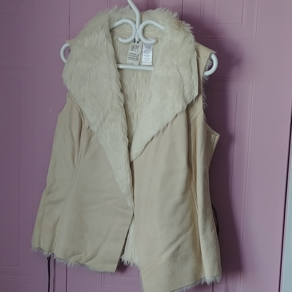 Sleeveless faux fur and suede jacket DEPT